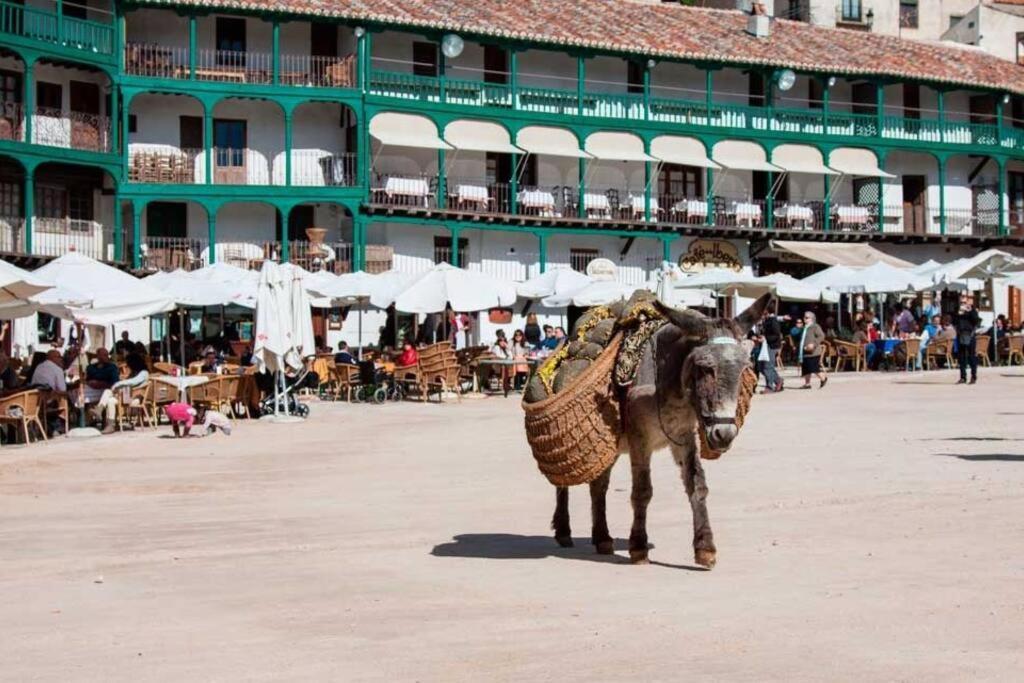 Hearts & Ponies Apartamentos Con Piscinas Privadas Cerca De La Warner Chinchón Εξωτερικό φωτογραφία