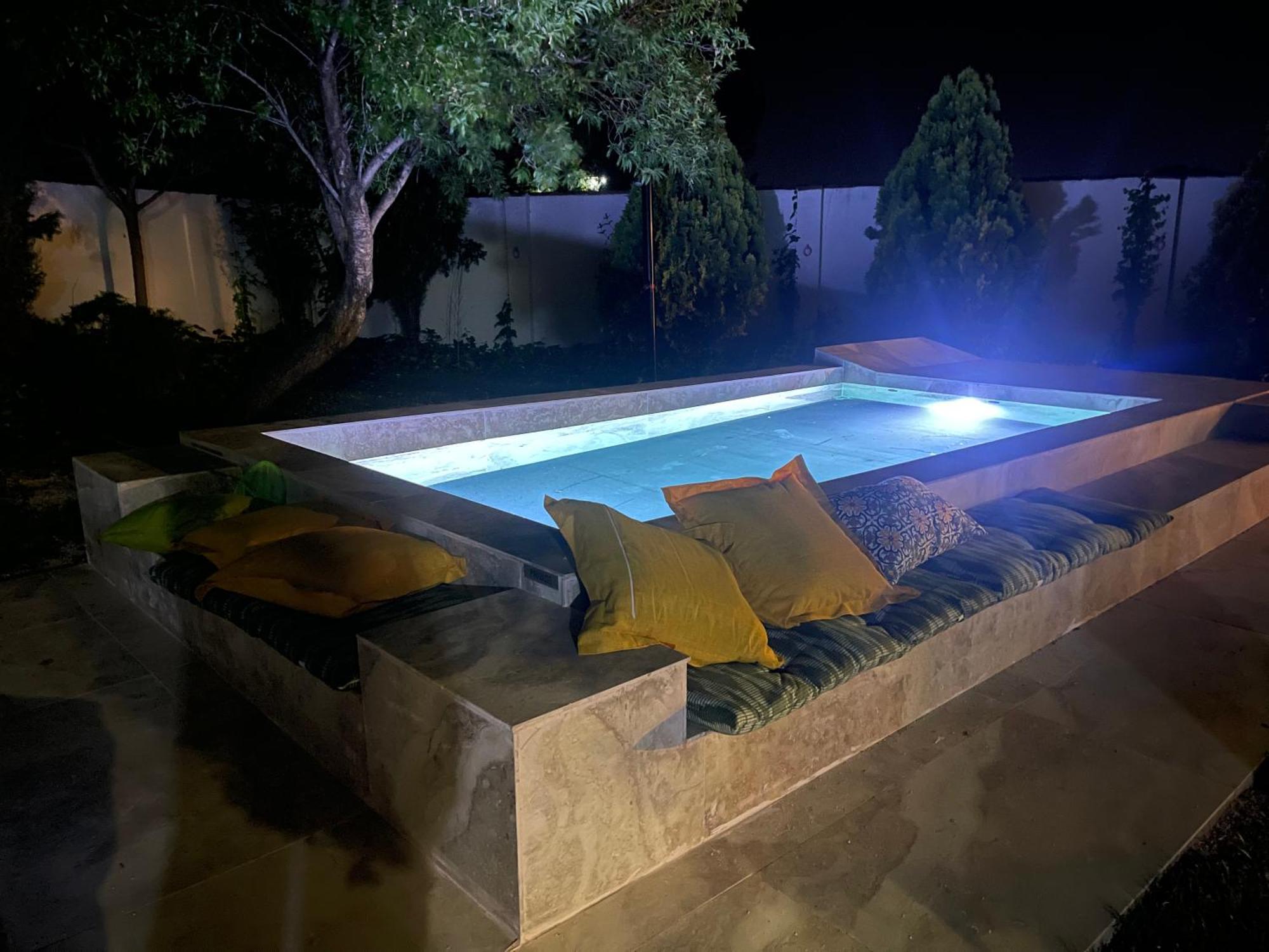 Hearts & Ponies Apartamentos Con Piscinas Privadas Cerca De La Warner Chinchón Εξωτερικό φωτογραφία